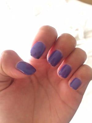 Mood changing gel manicure! (Purple when hot and black when cold).