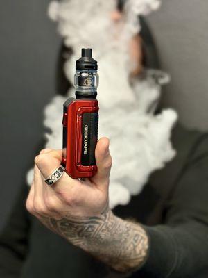 Get your cloud game on with our top-notch mods! Featuring Geekvape and Vaporesso!