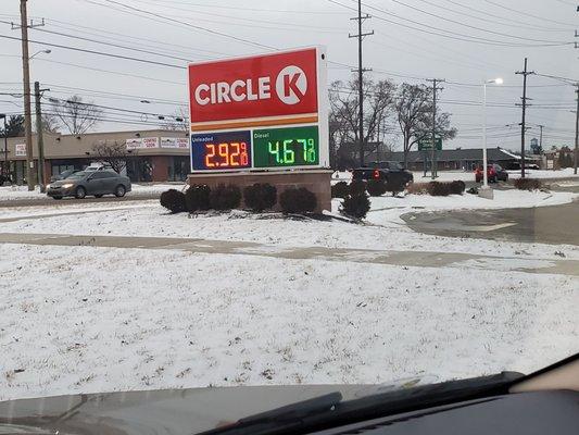 Current Gas Prices on Tuesday 12/27/2022