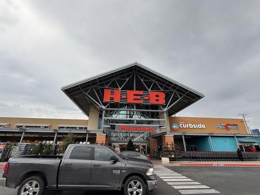 H-E-B