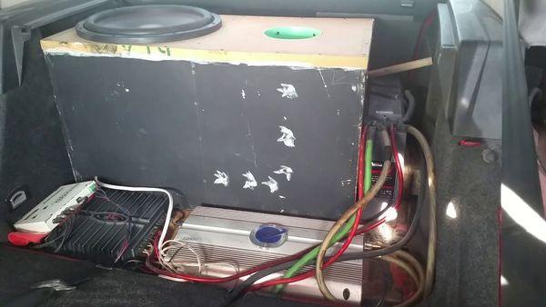 found these cheap amplifiers installed. I paid for sundown audio. total loss for me