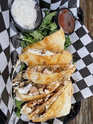 Chicken Quesadilla- very good