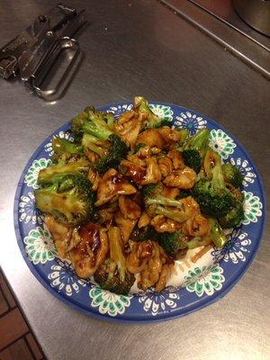 chicken with broccoli