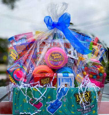 Amazing bubble gum themed candy bouquet that was put together! Blown away!