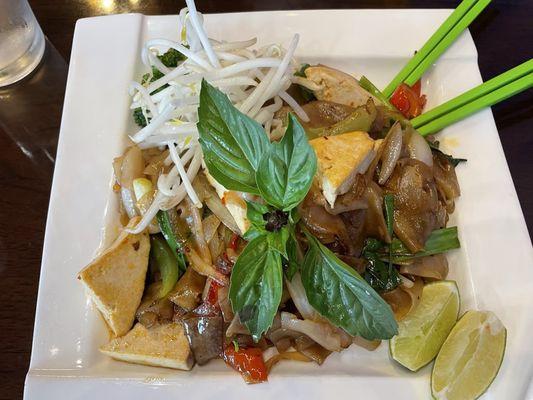 Drunken Noodles with fresh tofu