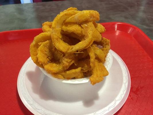 Fresh - not frozen - onion rings!