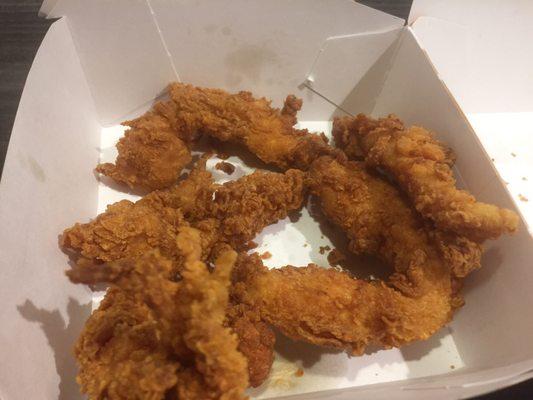 That is a 5 piece chicken. Those pieces are also nearly all breading with no meat.   We tried to like it but ... fraid we won't be back