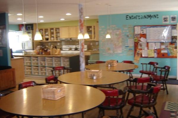 kitchen/dining area