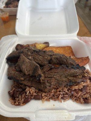 Carne Asada Con Queso Frito