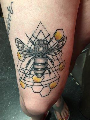 Fresh Bee tattoo done by Gordon