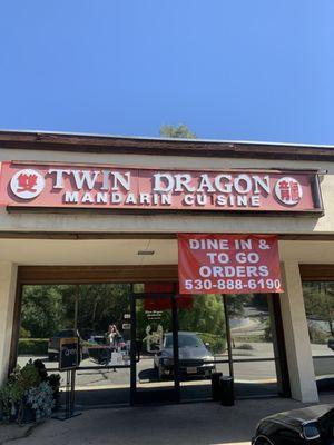 Ask before you get a bowl of rice at Twin Dragon I'm Auburn, CA.  They just charged me a surprise $5.75.