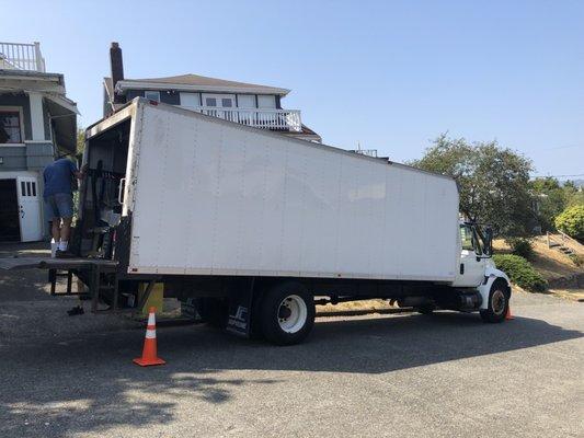 Seattle Moves and More managed to fit my entire 2000 SF house into this truck thanks to the expert packing of this team.