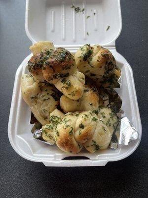 The Garlic knots are amazing