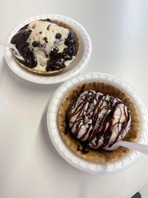 Single scoop in waffle bowl