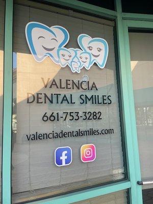 Valencia Dental Smiles on Cinema Drive