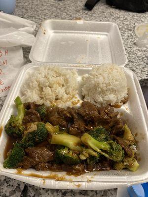 3. Beef with Broccoli