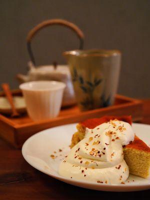 Pu'er tea & Basque cheesecake