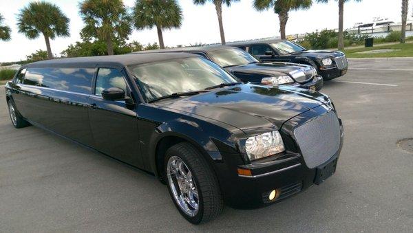 Chrysler 300 luxury ride clean from the inside and out!