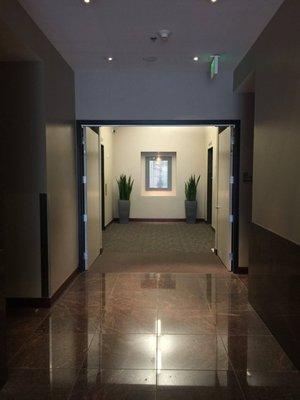 ENTRANCE FROM STREETTO REGUS 5000 FLOOR SUITE 522