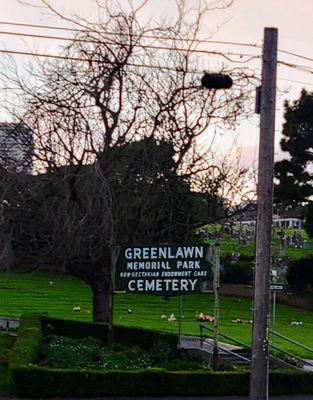 Greenlawn Memorial Park