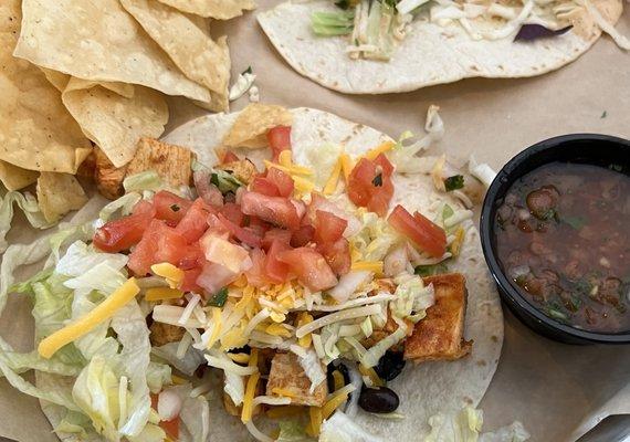 Chicken Taco with Chips and Salsa