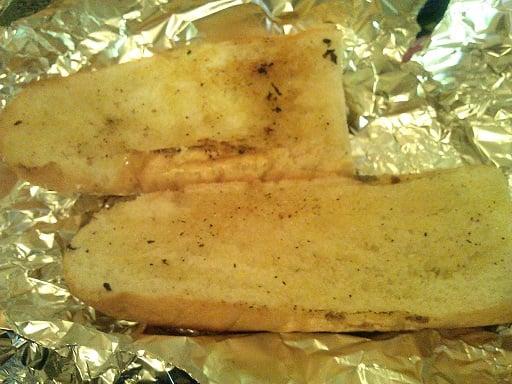 Garlic bread.