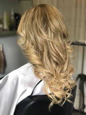 Microlink hairextensions After (Cindirella)