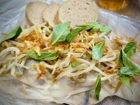 Banh Cuon $7