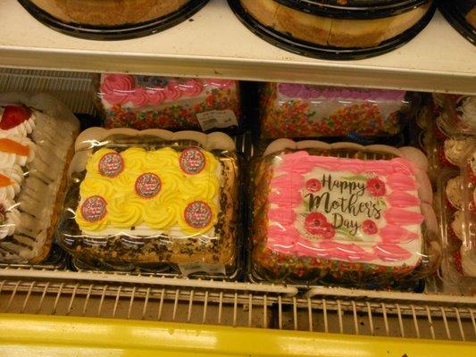 Mothers Day cakes