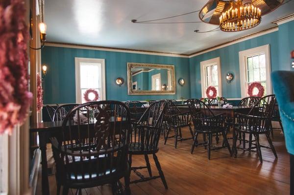 Dining in The Blue Room at The Buxton Inn