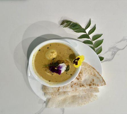 Egg curry and appam