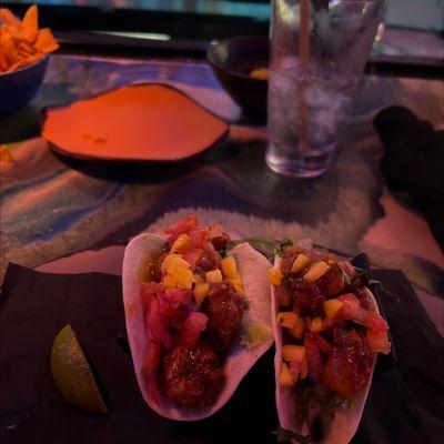 Citrus mango tacos