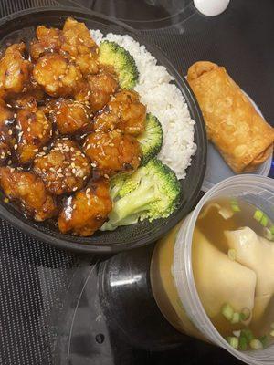 Sesame Chicken /Wonton Soup and Shrimp Egg Roll