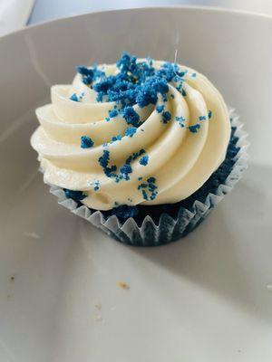 Blue Velvet Cupcake