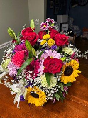 Gorgeous bouquet sent to my sister and brother in law!