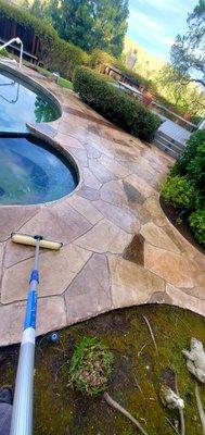 Go Green Cleaning & Maintenance Services offers Concrete Cleaning & Sealing