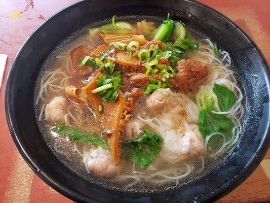 Wonton and beef offal noodle soup.