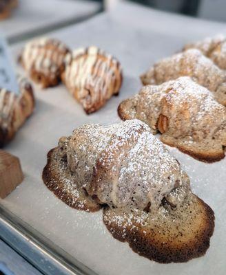 Almond croissant