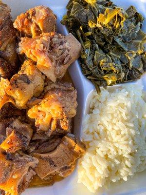 Oxtails plate | Follow on Instagram @sipsandfare