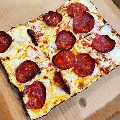 Pepperoni pizza