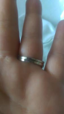 The back of my wedding rings after having them loosened and soldered at fast fix. Want my $ back!