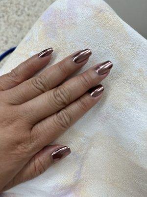 Chrome gel mani