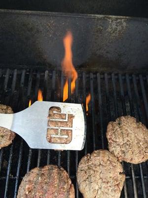 Grilling spatulas for the employees