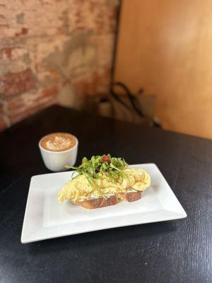 Cortado and scrambled egg toast