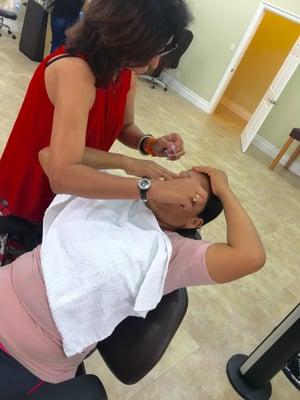 EYEBROW THREADING