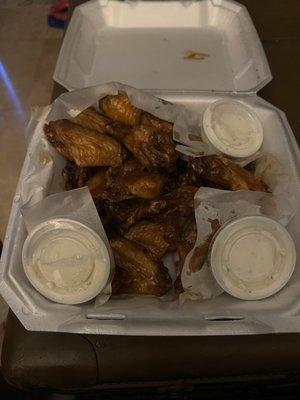 Mango habanero chicken wings