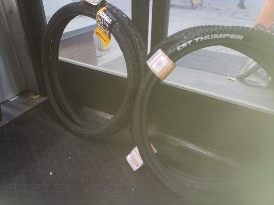 Continental and cst tires  29" 26"