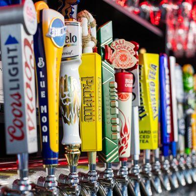 Draft Beer at Zen Curry and Grill with Happy Hour Daily from 2pm-5pm