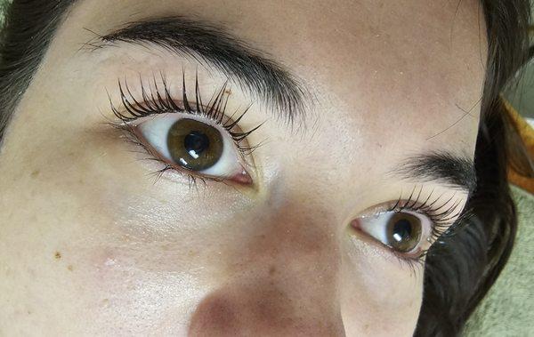 LASH LIFT!