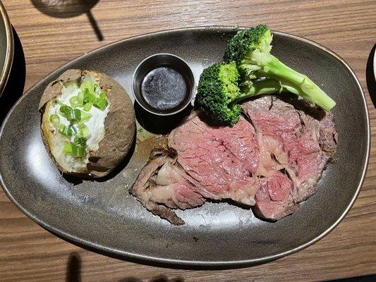 Very rare prime rib